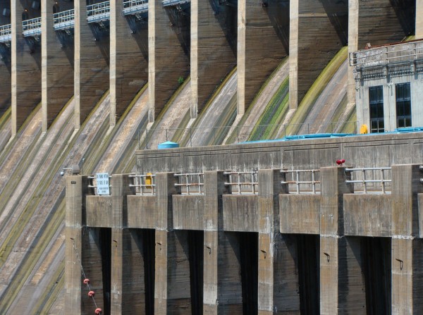 David J. Downs color photo of Bagnell Dam, 2012